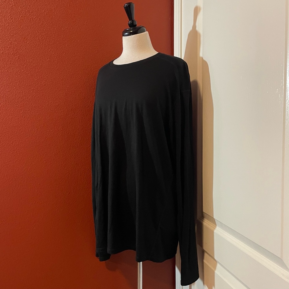 Smartwool Men’s Merino 150 Solid Black Long Sleeve Layering Outdoor Crew Shirt